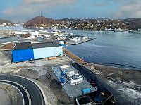 hele-eigerøya-med-fabrikk_2024-12-10-122043_mffa.jpg
